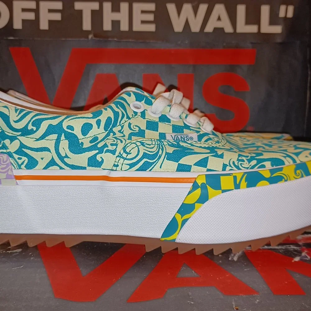 Vans Men's 3.5/Women's 5 Era Stacked Wavy Daze Tile Blue - VN0A4BTOCE5